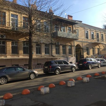 Cozy Studio Near Greek Square Apartment Одеса Екстериор снимка